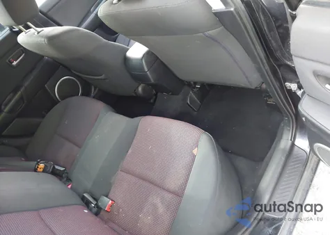 2004 Mazda Mazda3 S из США, поврежденный, VIN JM1BK343141110404